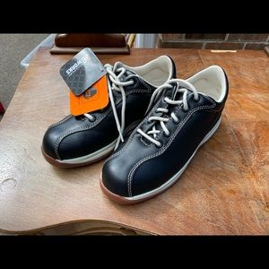 NWT Rockport Women’s steel toe safety shoes